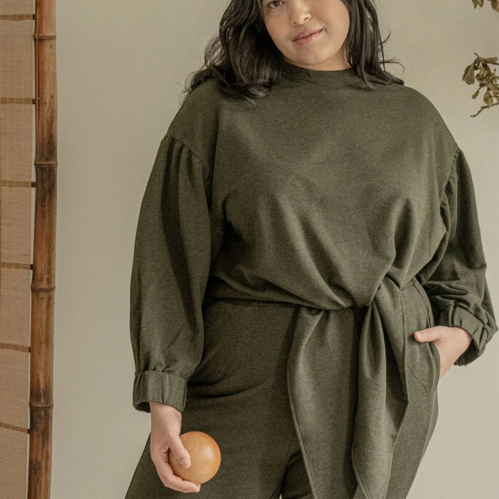 Vestige Story Dialogue Sweatshirt